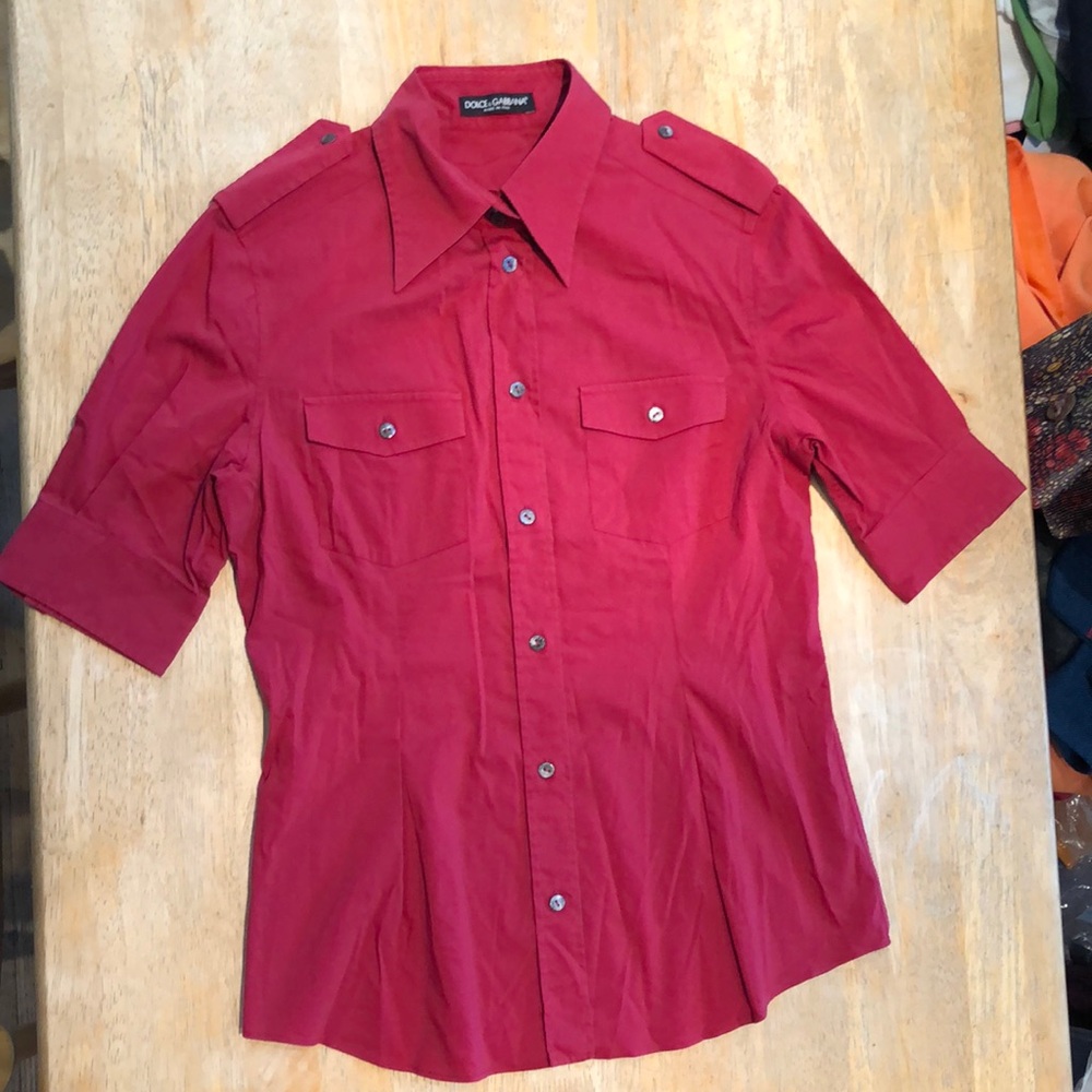 Dolce & Gabbana red short sleeve button front shirt